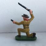 Игрушка солдатик СССР   Ковбой с пистолетом, Дикий запад