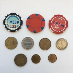 Набор жетонов и фишек казино   10 шт, все разные, цена за все