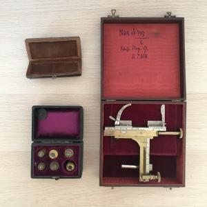 Аксессуары для микроскопа до 1917   препаратоводитель, объективы Reichert, Nach Thoma