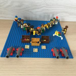 Фигурка Lego, Лего   Пираты, пушки, сокровища, живность, цена за всех