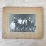 Фотография на картоне СССР 1925  Семейная, 9 человек, 3 поколения