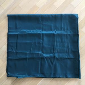 Отрез ткани СССР   темно сине-зеленая, 550х150см, синтетика,цена за всю ткань