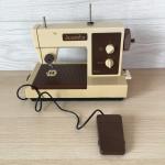 Игрушка СССР  Piko Детская швейная машинка, Juanita, Юанита, Spielwaren, Пико