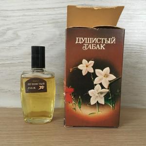 Винтажные духи СССР 1980 Северное сияние Душистый табак, коробка, начатые