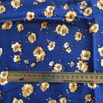 Отрез ткани СССР   цветочный узор, синтетика, 110х396 см, цена за всю ткань