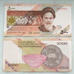 Банкнота иностранная 2013  Иран, 5000 риалов, UNC