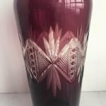 Цветочная ваза СССР   вазочка, марганцевое стекло, высота 30 см.