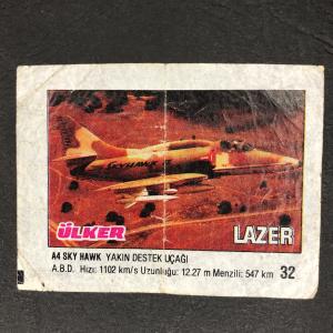 Вкладыш от жевательной резинки  Ulker из 90-ых, номер 32 Lazer, Ulker, Военная техника, Big