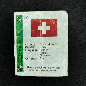 Вкладыш от жевательной резинки   из 90-ых, номер 32, NUHA, Флаги, Сирия