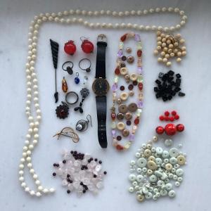 Винтажная бижутерия СССР   позолоченные часы, бусы, серьги, кольца, цена за все