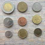 Набор монет   иностранных государств 9 шт. Цена за все