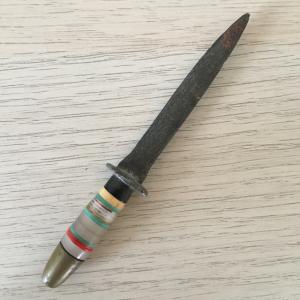 Нож сувенирный   с ручкой из цветного оргстекла, тюрьма, кич, зона