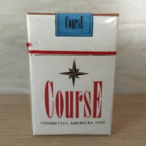 Пачка сигарет с фильтром    Course, cigarettes american type, твердая, запечатанная